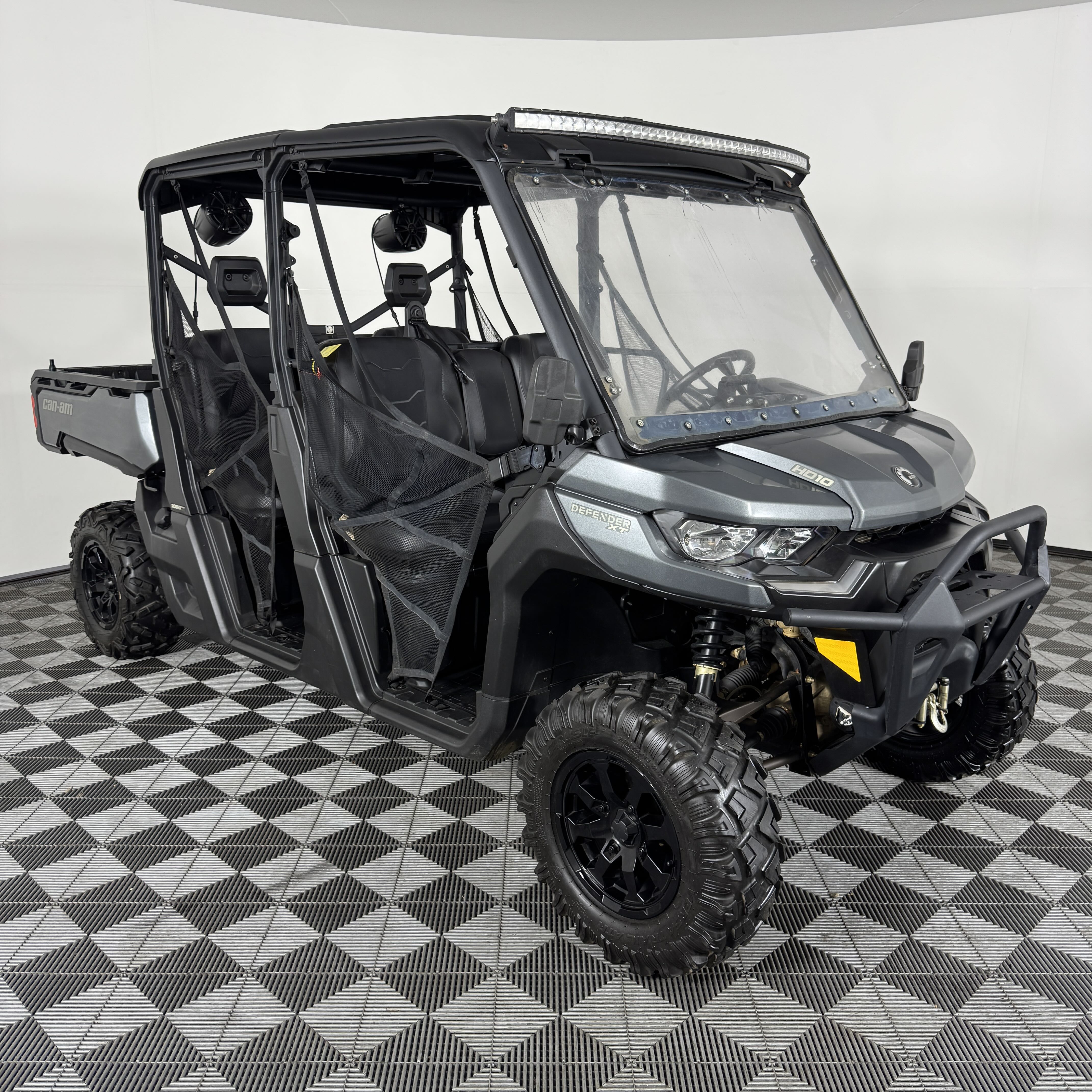 Can-Am Defender Max XT HD10