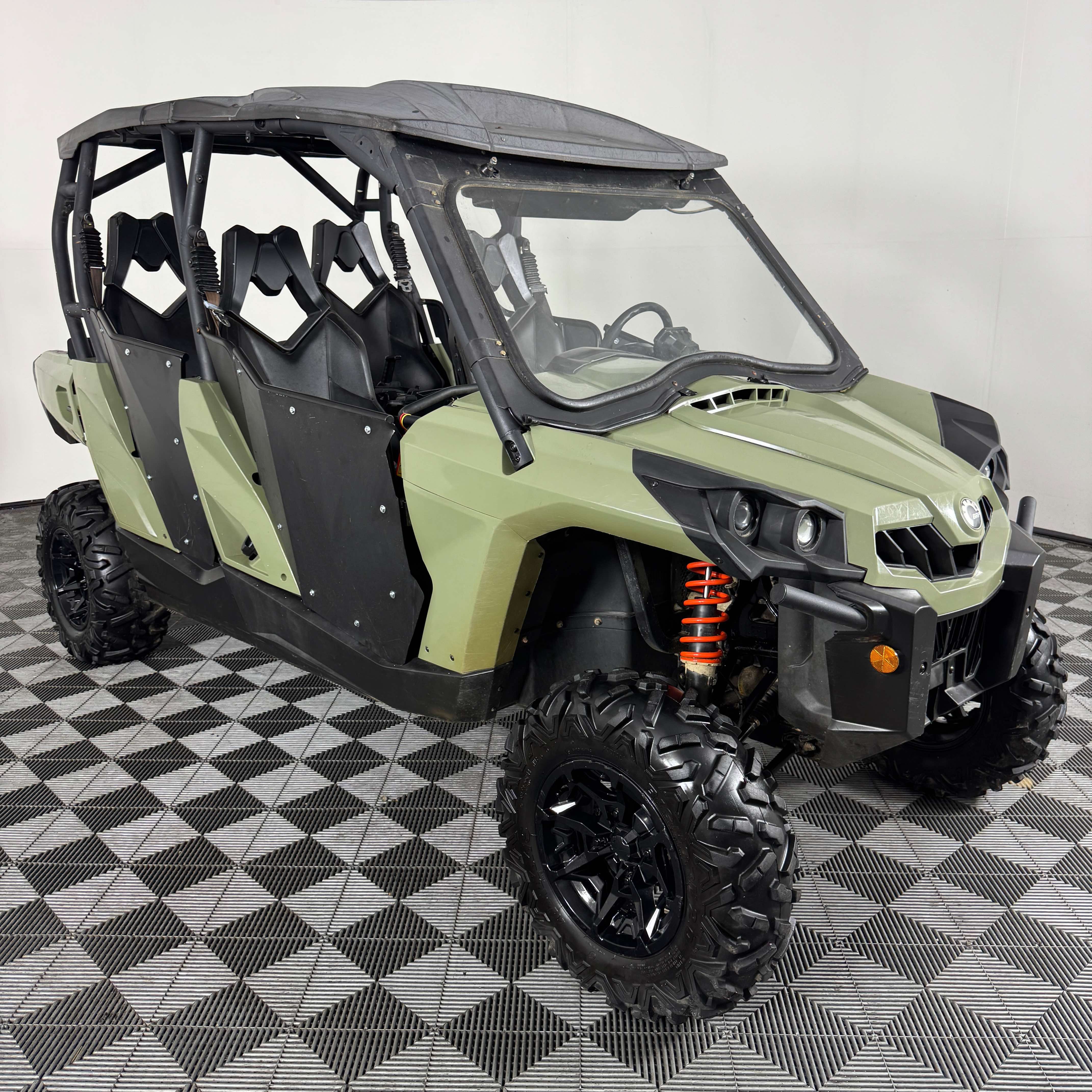 Can-Am Commander Max 800R