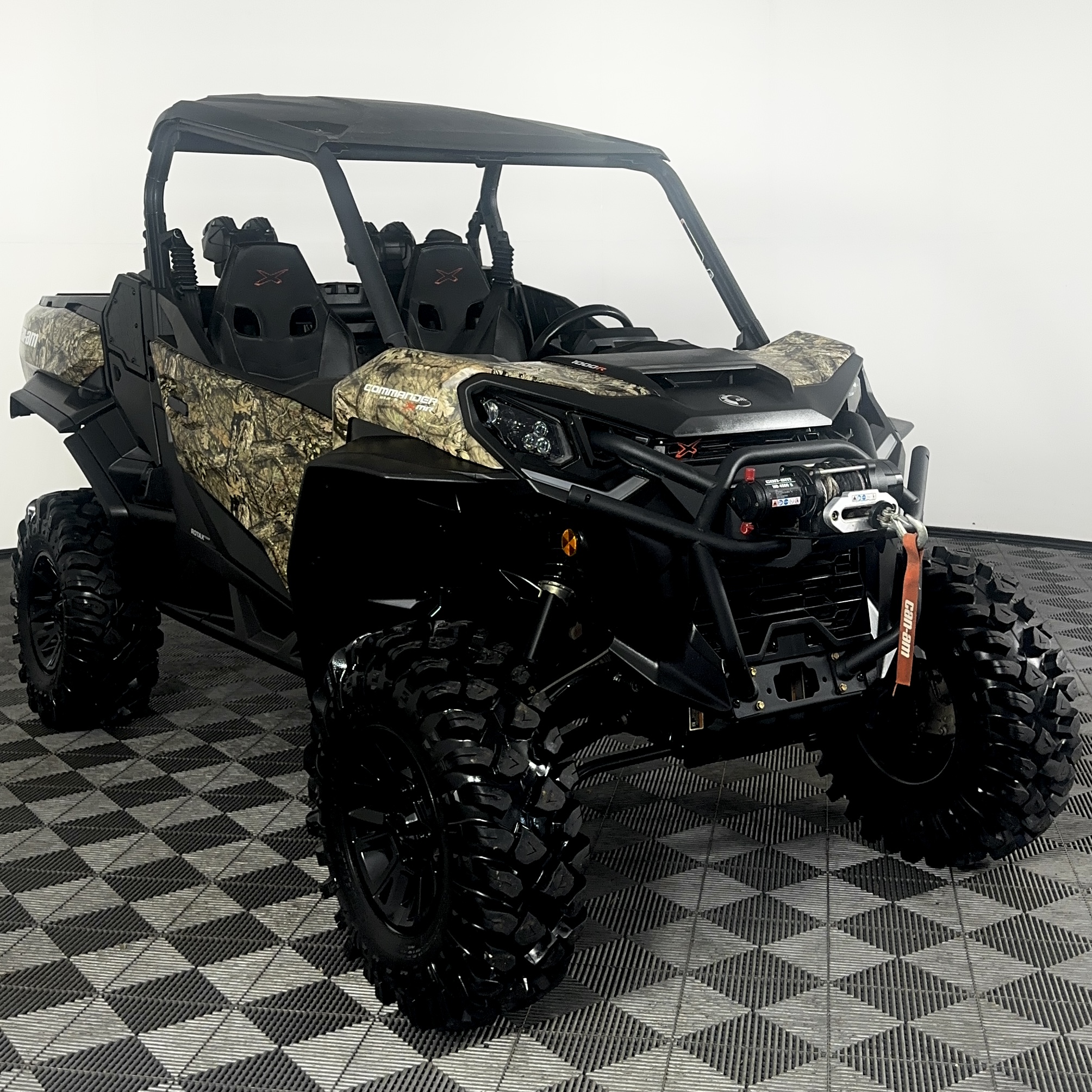 Can-Am Commander 1000R MR X