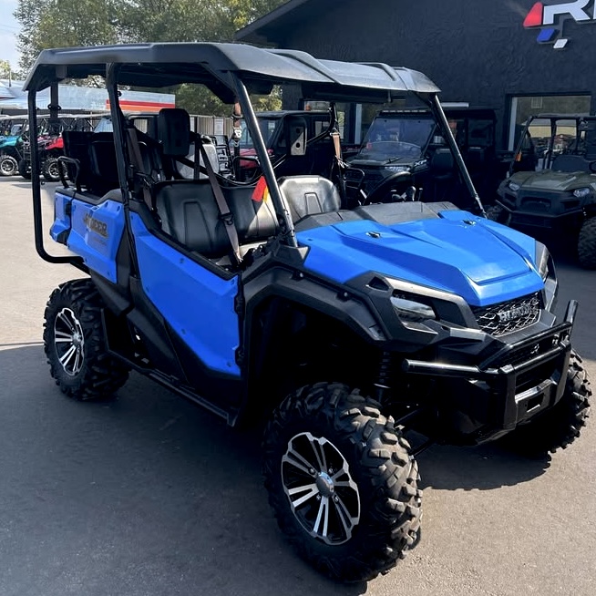Honda Pioneer 1000-5 Deluxe
